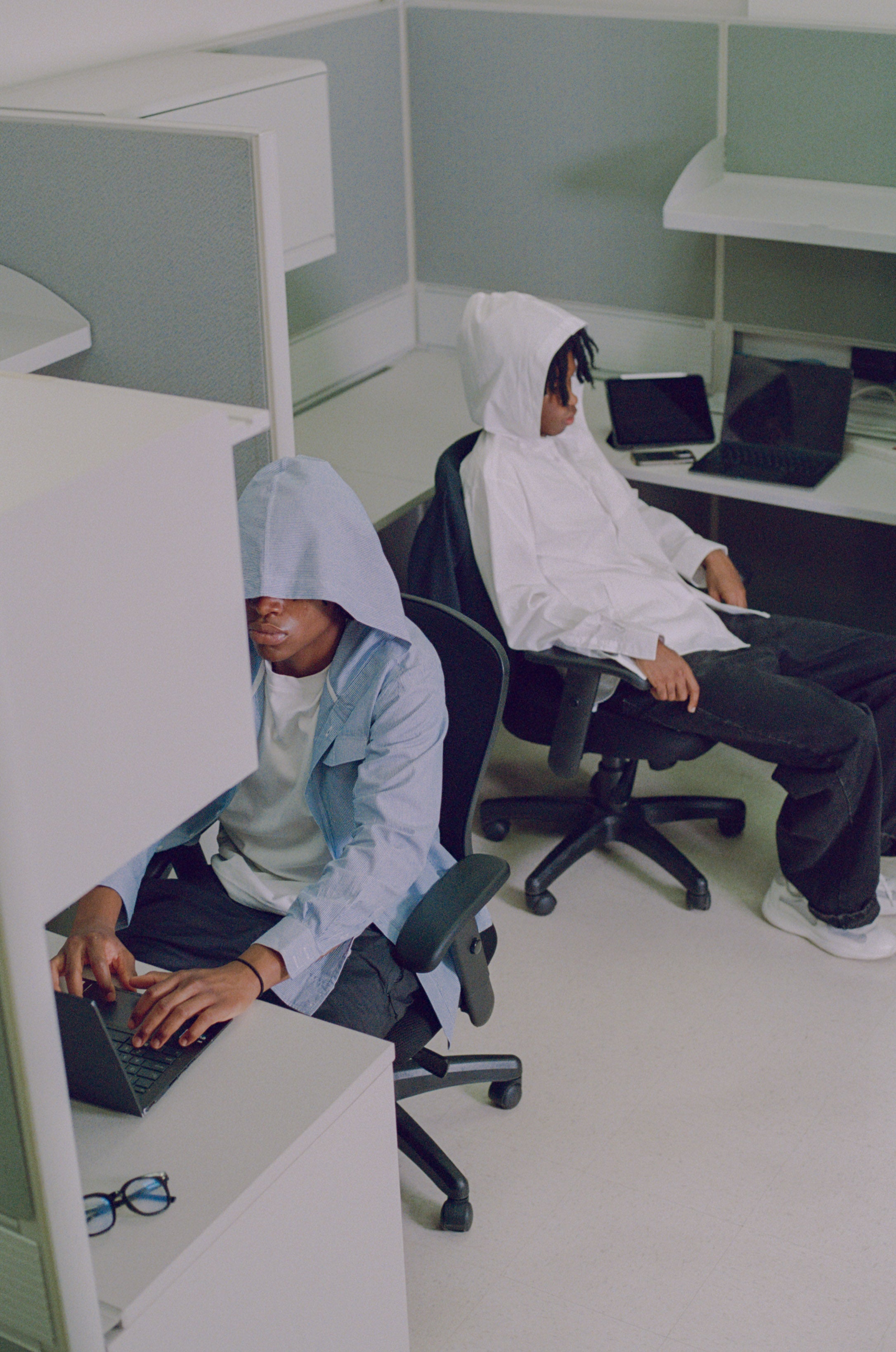 Hooded Button Up – myfendetta
